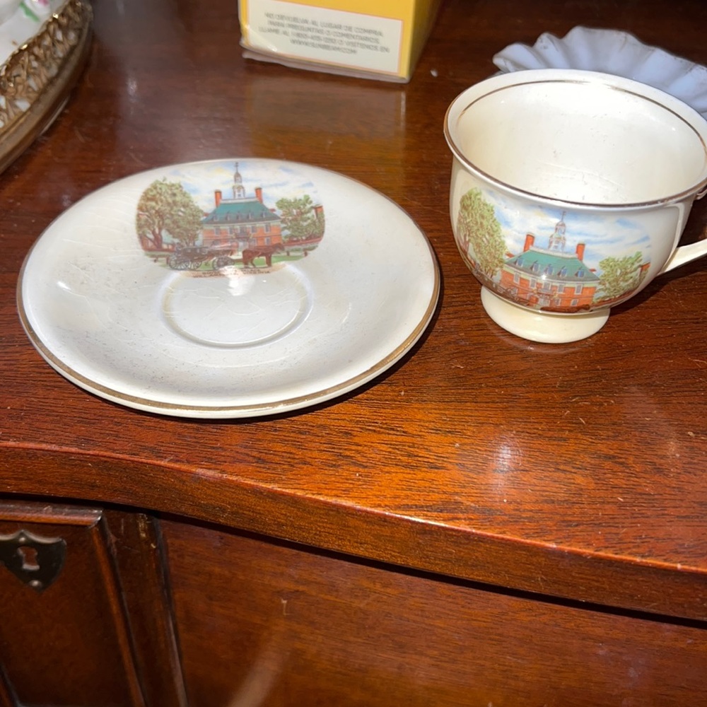 Governors Palace Williamsburg VA cup and saucer